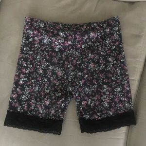 Aeropostale Floral Biker Shorts